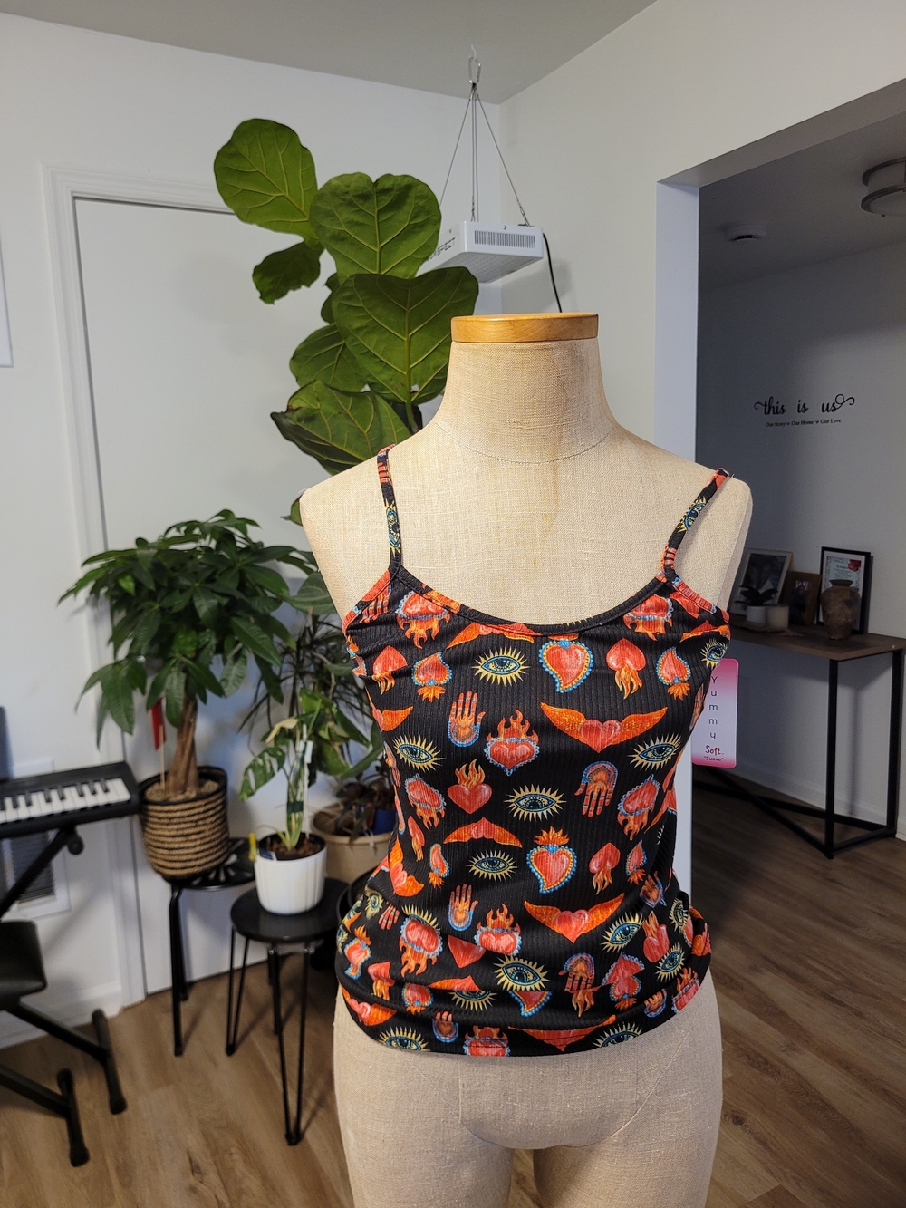 New! YummySoft Spiritual Motif Black & Red Cami